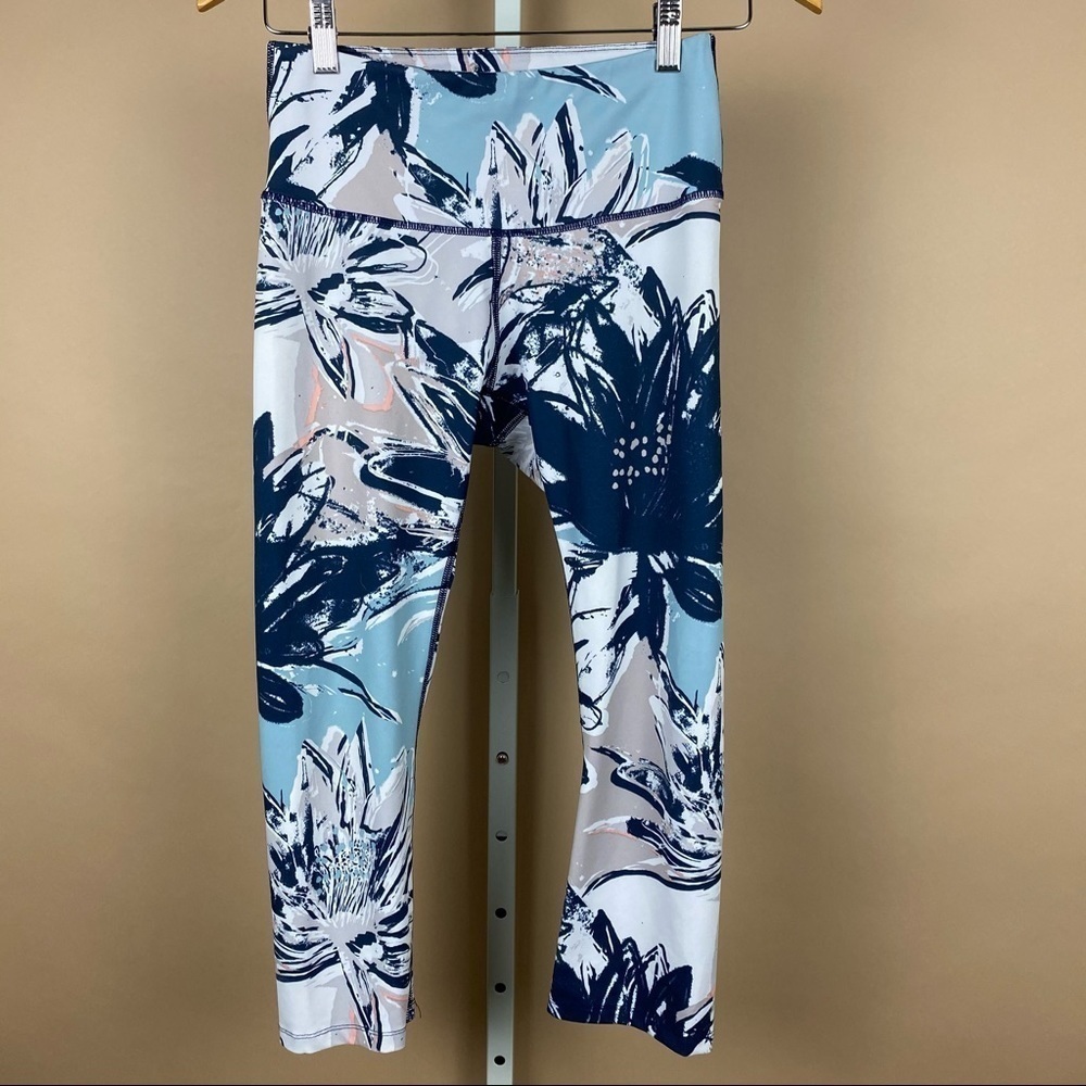 Apana Small Pastel Floral Soft Crop High Rise Leggings Spring Boho Watercolor